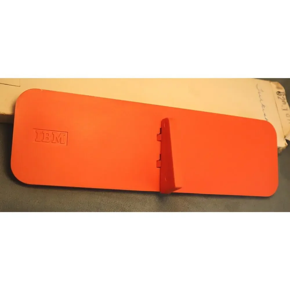 Vintage IBM Think Sign Turkish Dusun Red-Orange Original Box